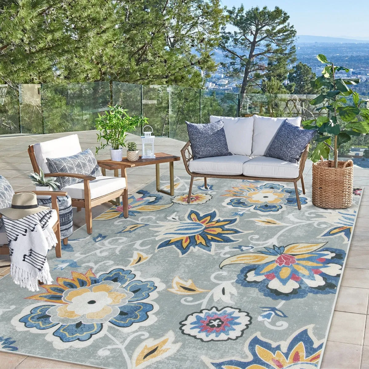 Soleil Floral Blue/Grey Indoor Outdoor Rug
