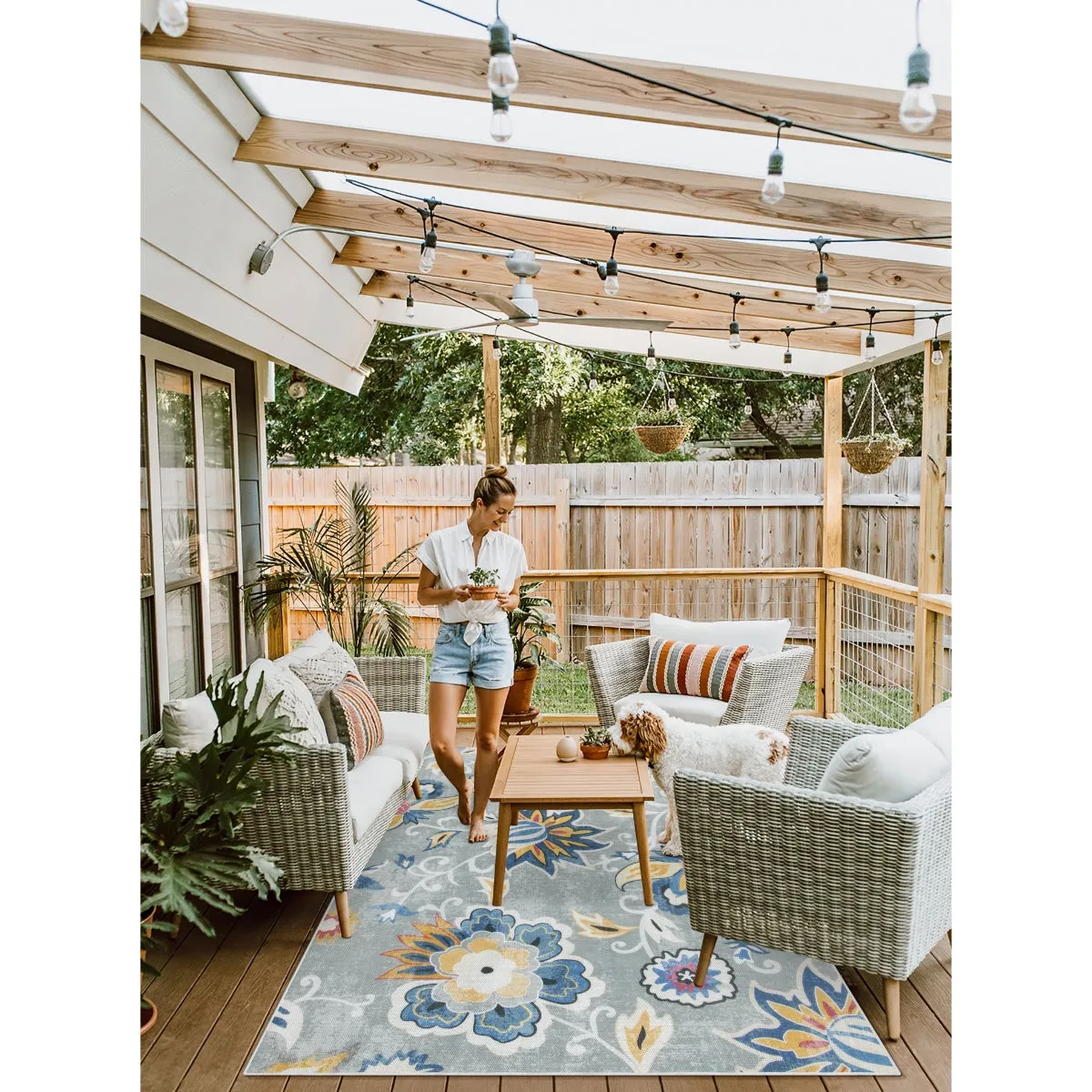 Soleil Floral Blue/Grey Indoor Outdoor Rug